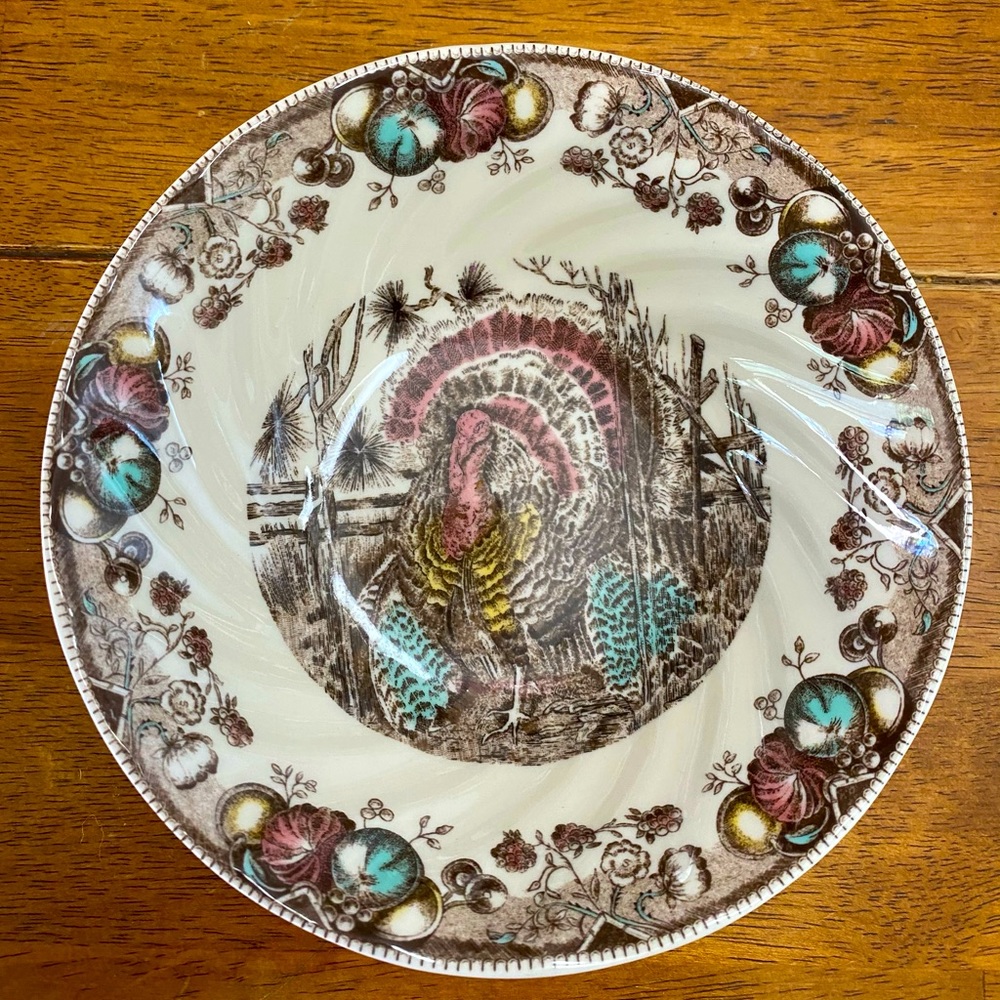 Johnson Brothers His Majesty bowl